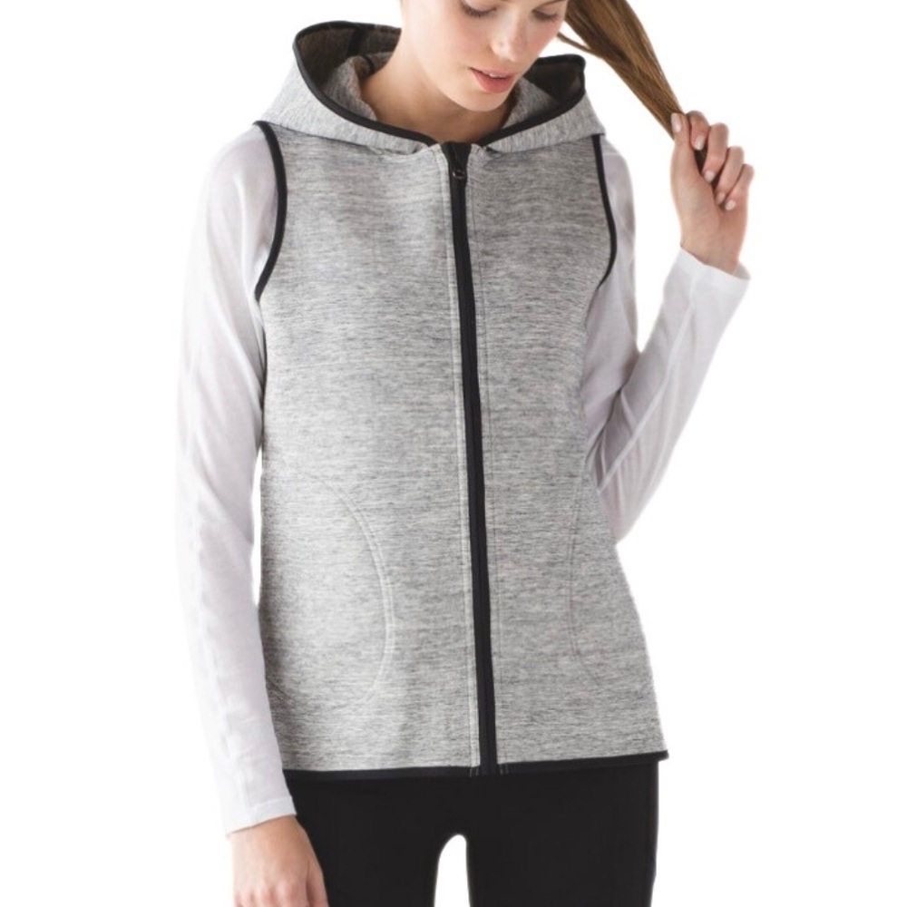 Lululemon Heathered Space Dyed/Medium Grey Insculpt Reversible Vest Size 10